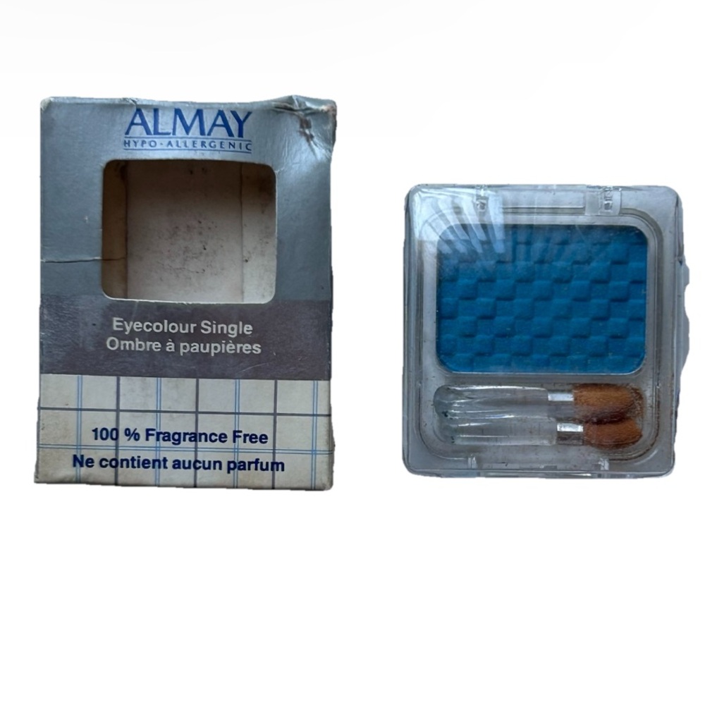 Vintage Almay Hypo-Allergenic Blue Eyecolor Single